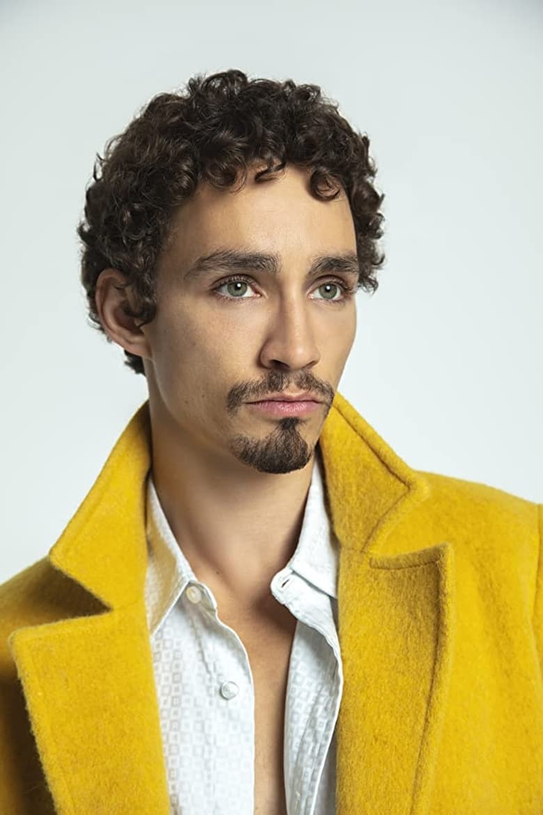 Portrait of Robert Sheehan