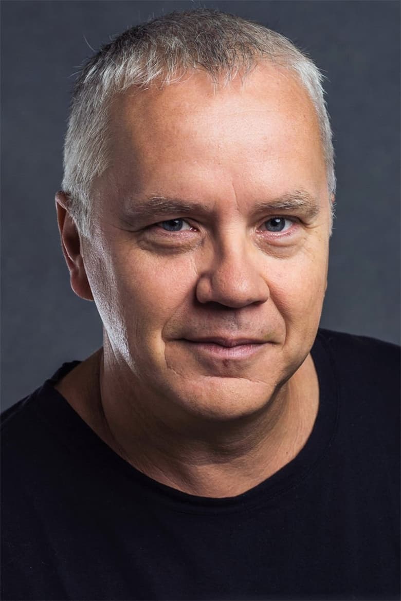 Portrait of Tim Robbins