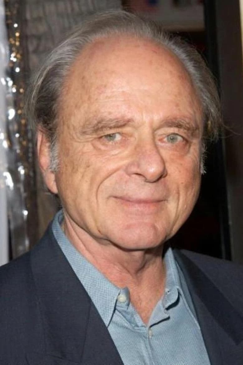 Portrait of Harris Yulin