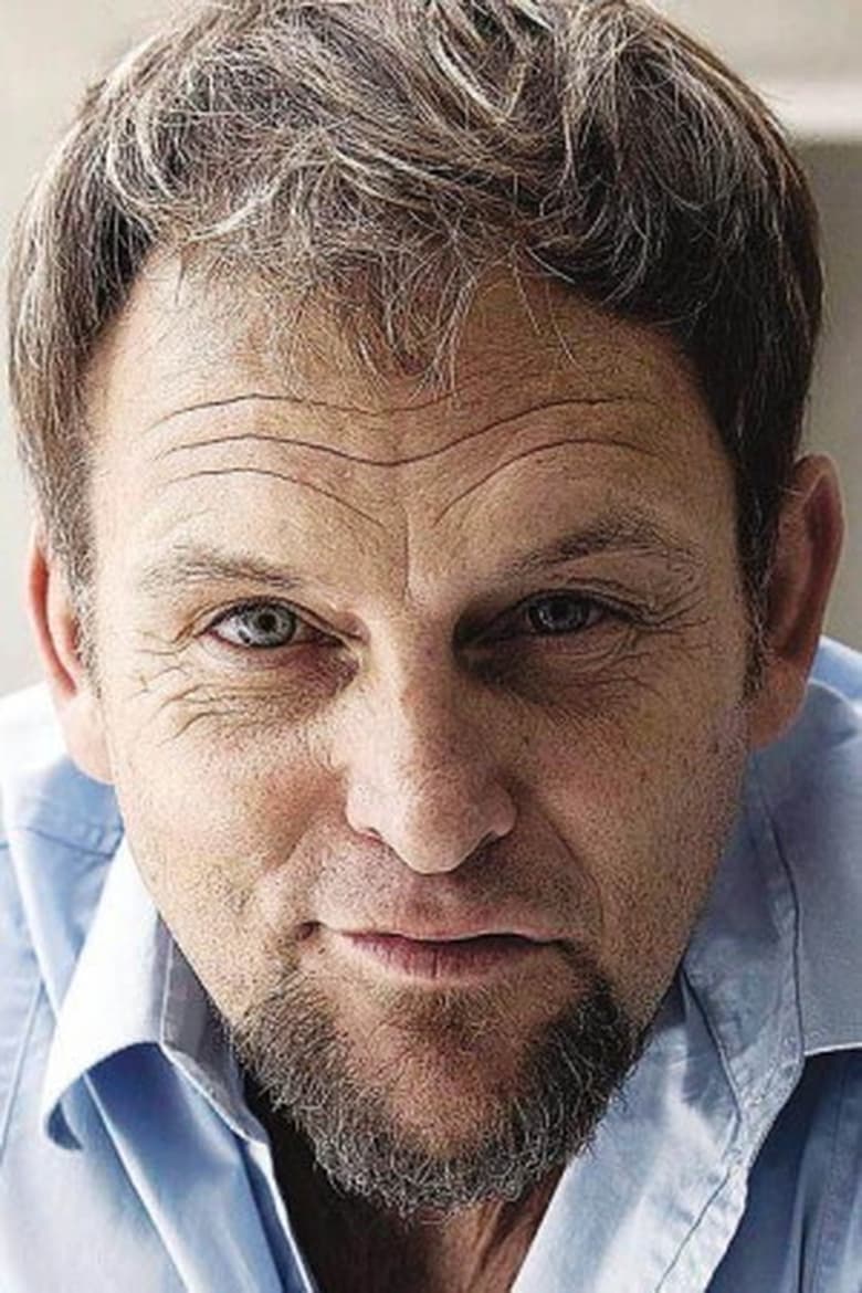 Portrait of Steve Hofmeyr