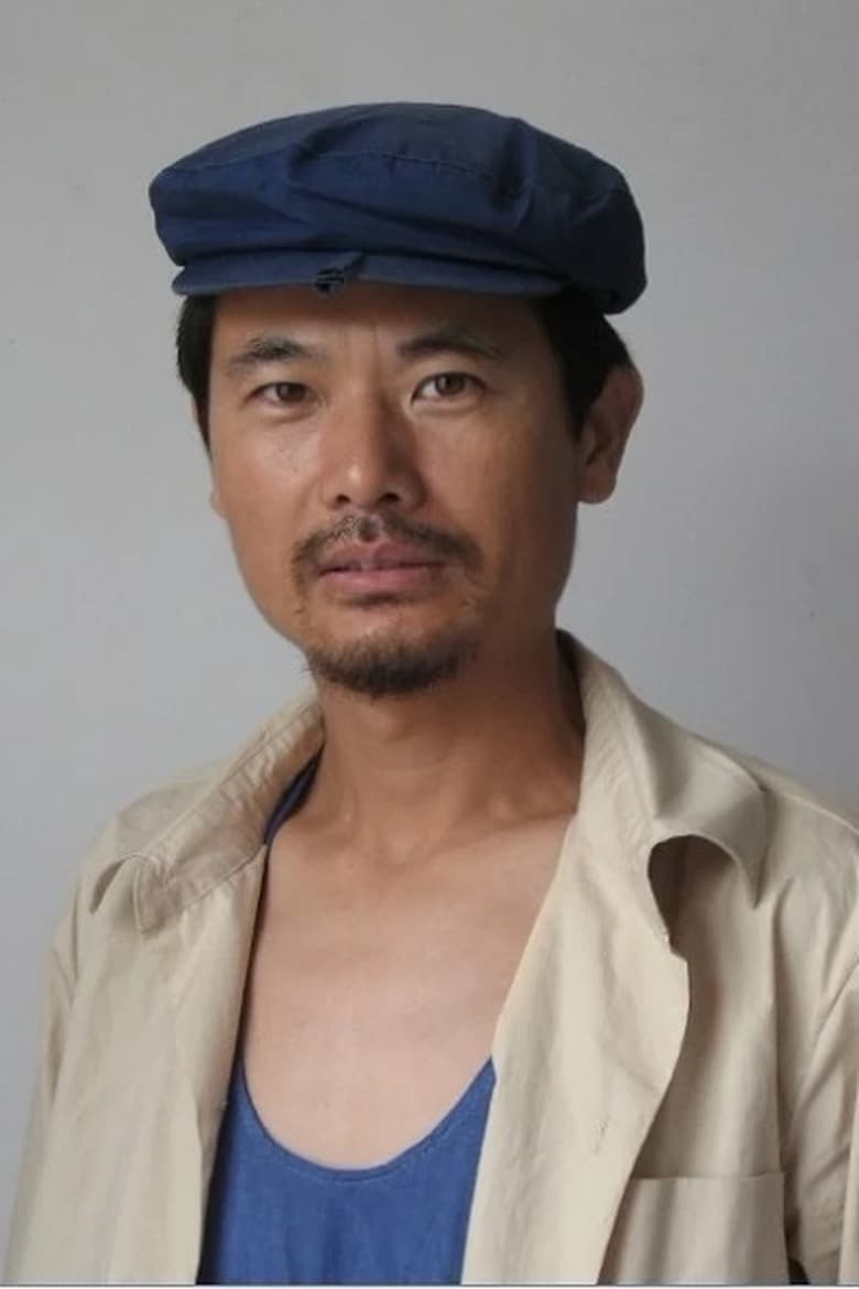 Portrait of Yiran Tuo