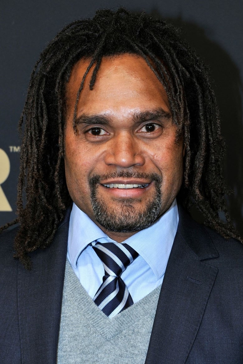 Portrait of Christian Karembeu