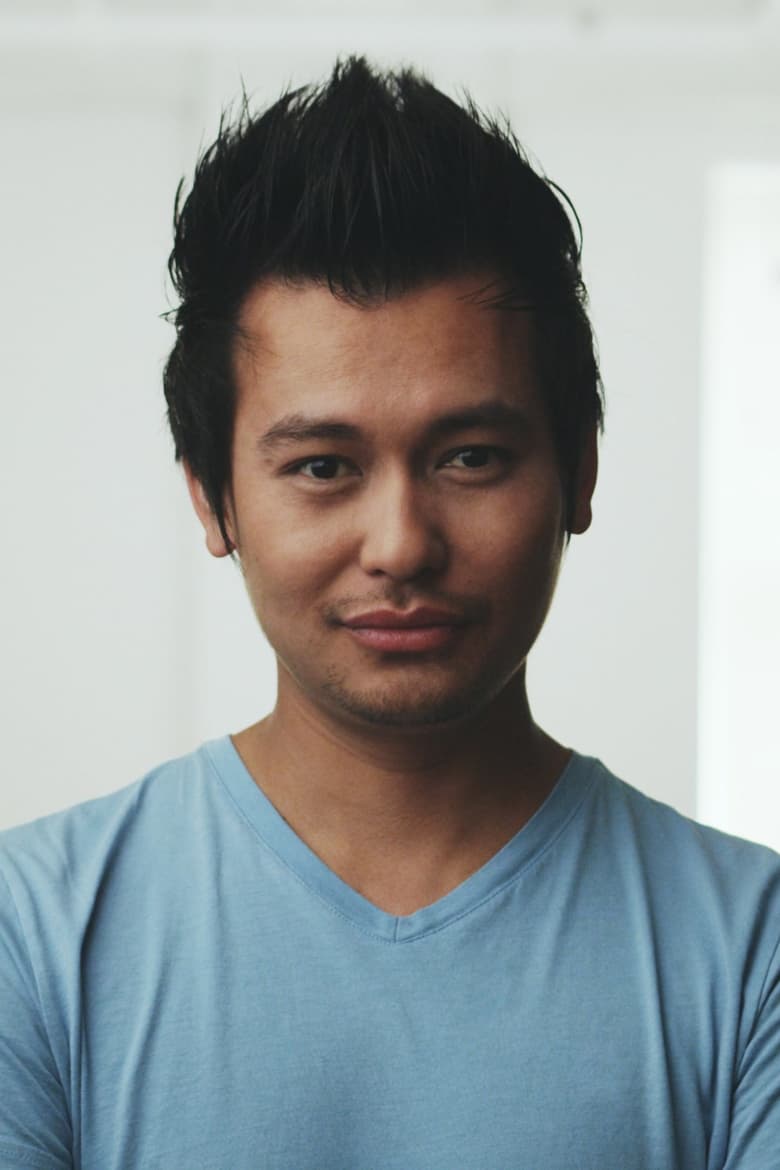 Portrait of Khoa Le