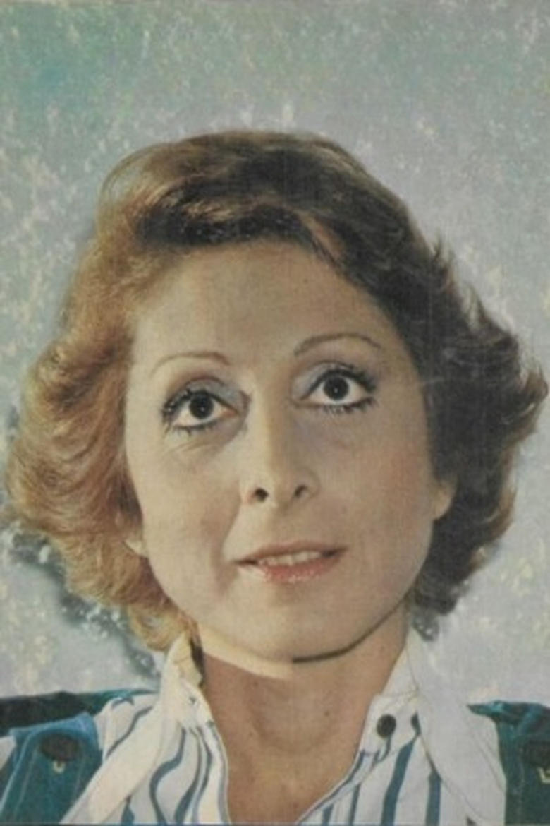 Portrait of Aracy Balabanian