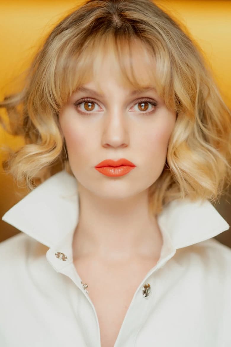 Portrait of Farah Zeynep Abdullah