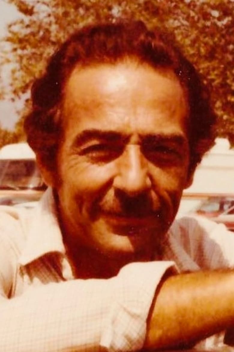 Portrait of Bob Maroff