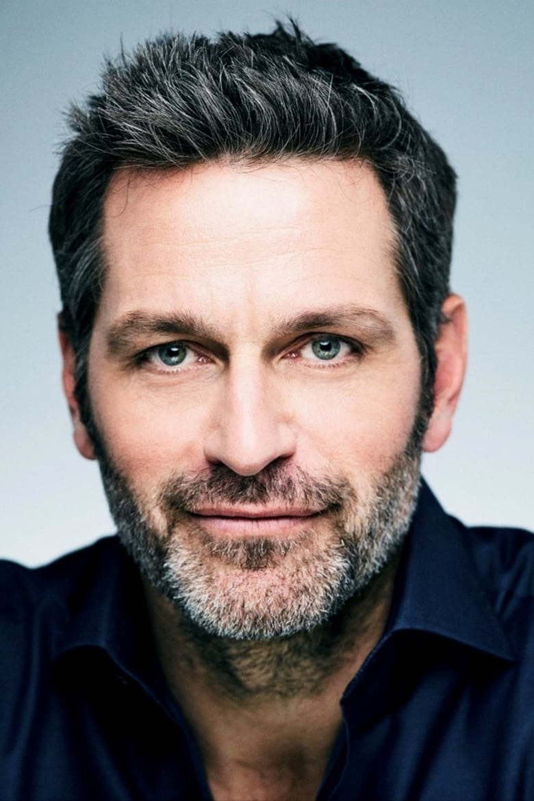 Portrait of Peter Hermann