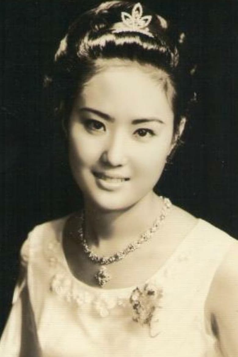 Portrait of Pauline Yin